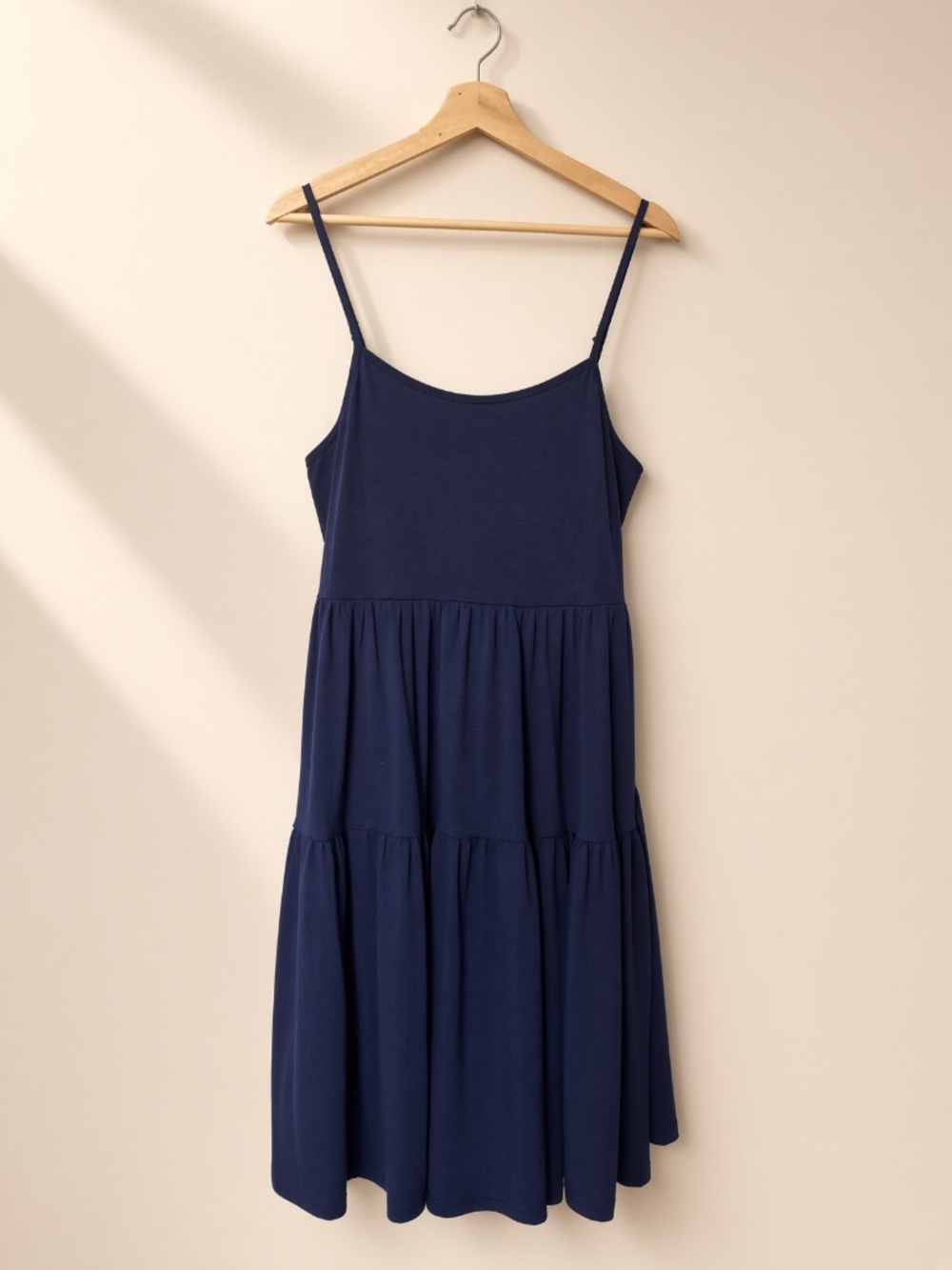 Navy spaghetti-strap tiered midi dress